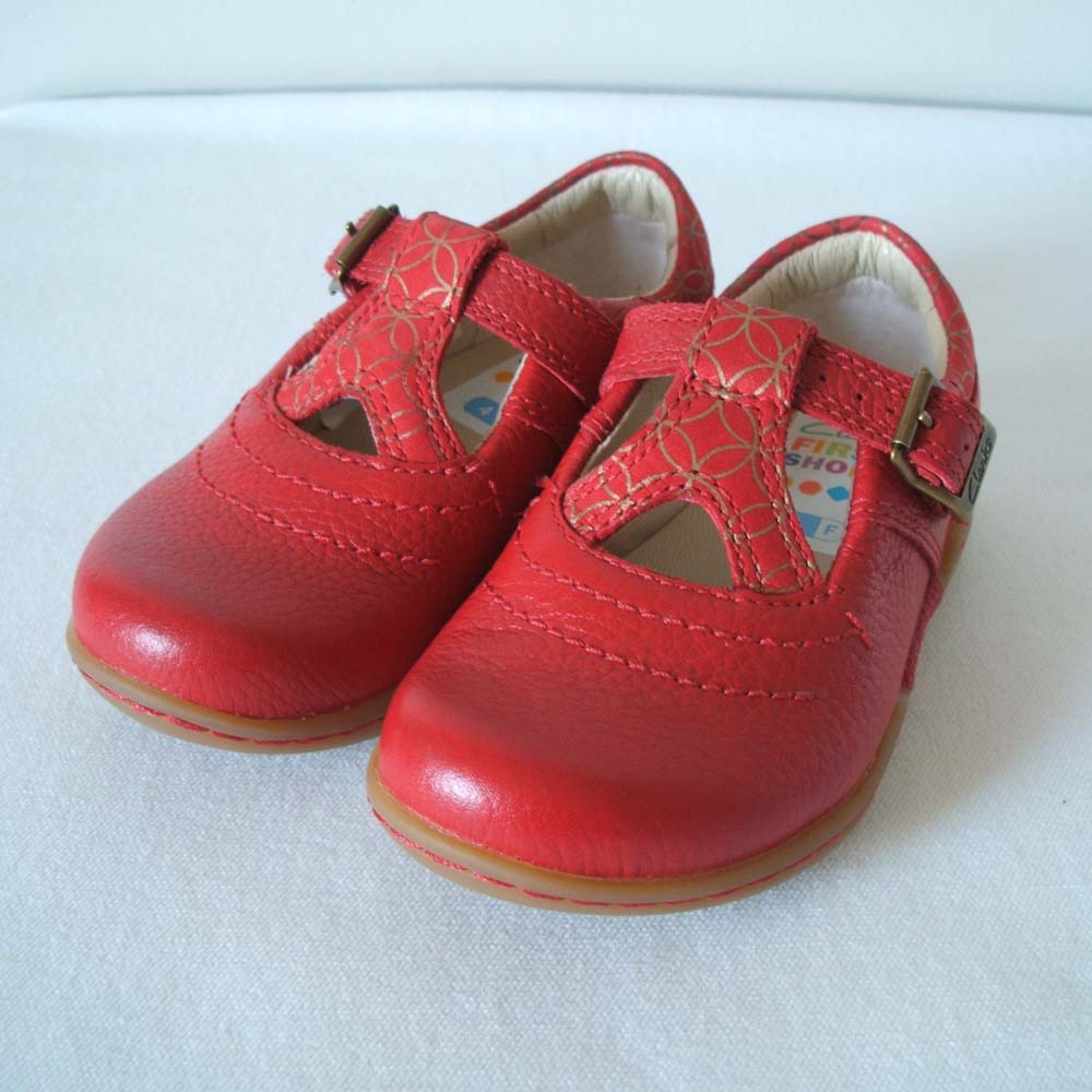 Me, You and Magoo: Vintage love: baby shoes