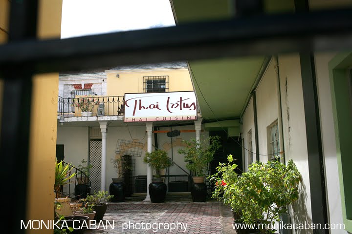 [thai+restaurant,+nassau,+bahamas,+photo.jpg]