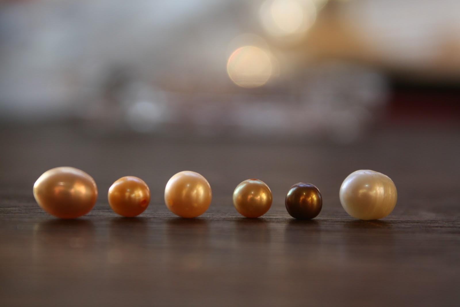 6+pearls-12+days+of+christmas+b.JPG