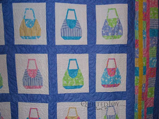 Adorable paper pieced purses, custom quilting by Angela Huffman - QuiltedJoy.com