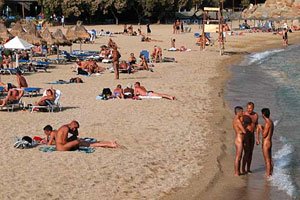 Πώς τιμωρούσαν τους γυμνιστές στο Φάληρο το 1895