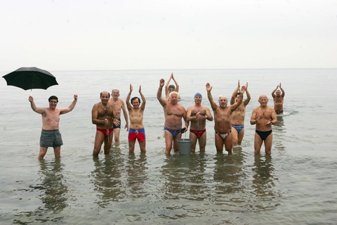 Τώρα αρχίζουν τα καλά μπάνια!