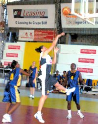 [DesportivoMaputo_basket.jpg]