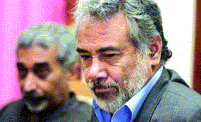 [TL-xanana_alkatiri.gif]