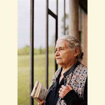 [Doris-May-Lessing.jpg]
