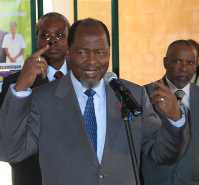 [Moc-Joaquim_Chissano2.jpg]