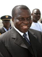 [GB-Nino_vieira5.jpg]