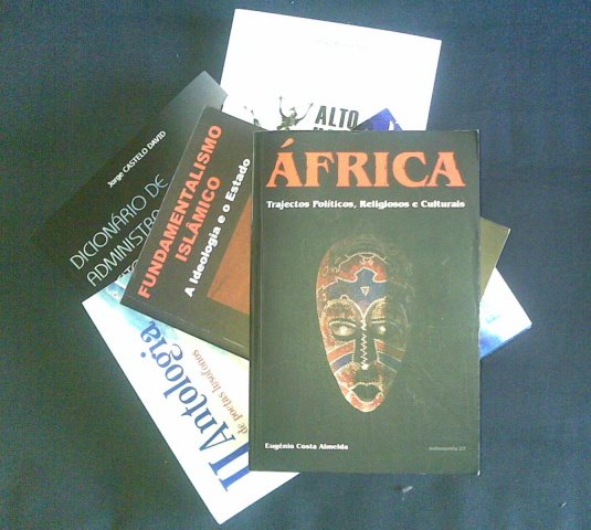 [Os-meus-livros.jpg]