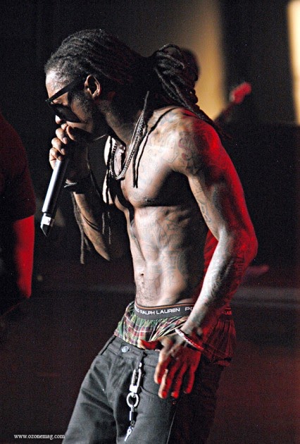 Breaking: Lil Wayne Detained By Texas Border Patrol [Updated - Officials Sa...