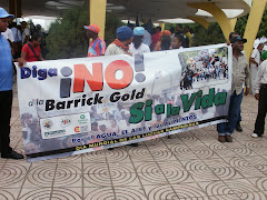 MARCHA EN COTUI CONTRA LA BARRICK GOLD