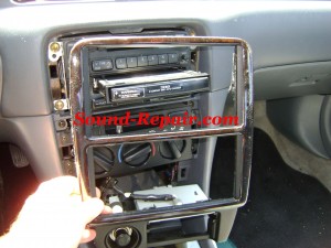 How to remove radio from toyota camry