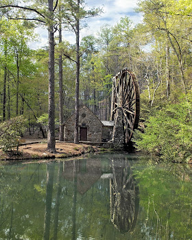 Grist Mill (Largest water wheel in US)