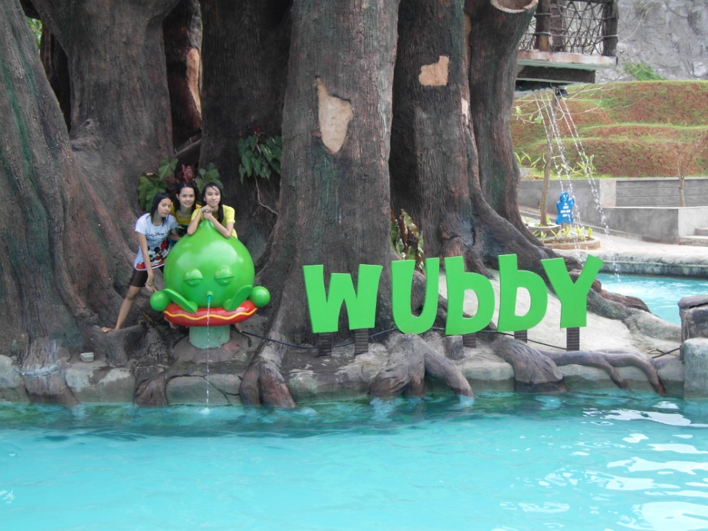 Little Sister Bercerita: Water Blaster Semarang