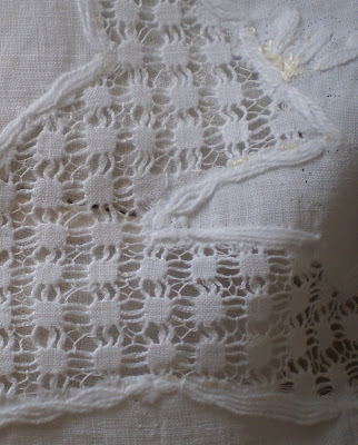 FRIPPERIES & STITCHERY: A Couple of Finishes, Pretty Linens & My ...