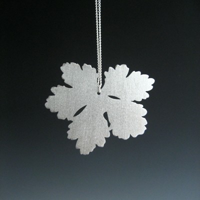 [Geranium+Necklace.jpg]