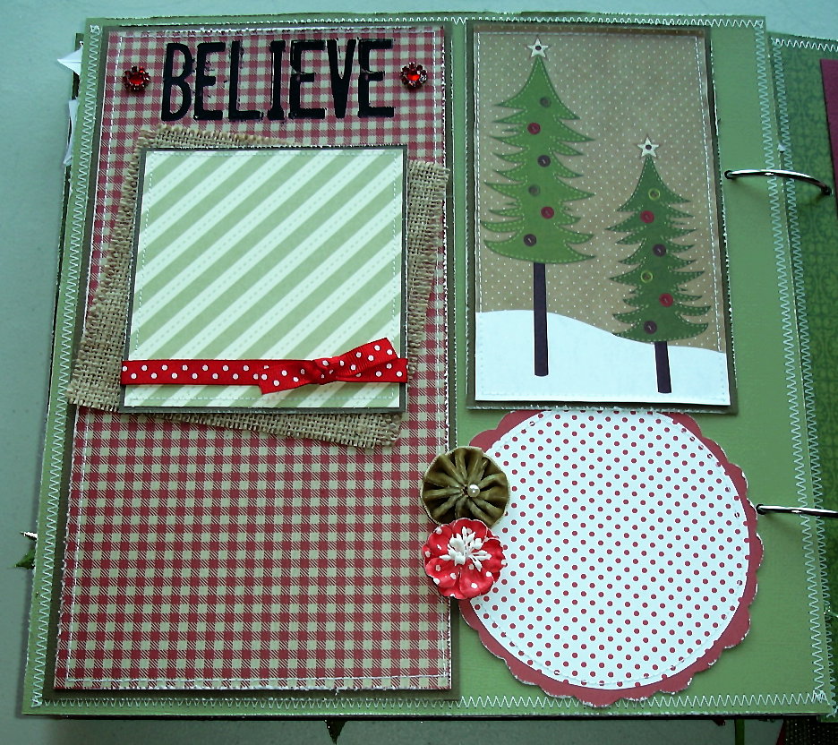 Scrapbooking by Phyllis 12x12 Christmas album