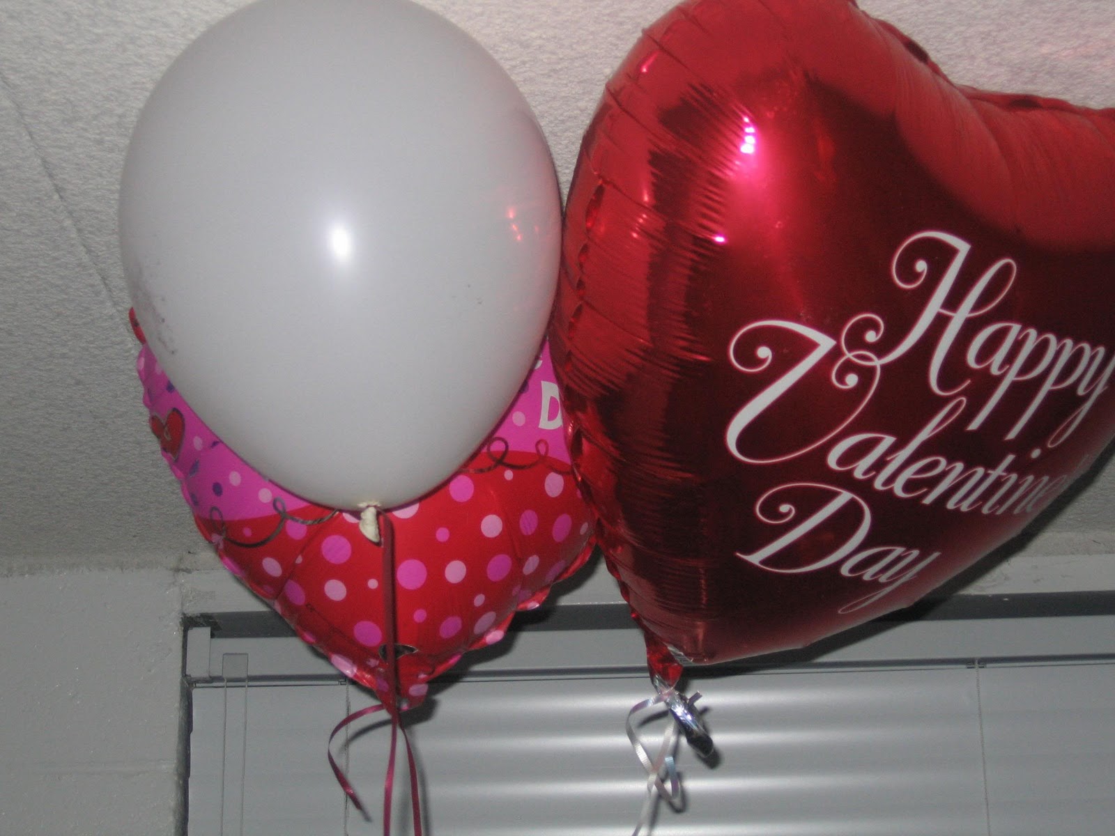 Less than half of filipinos are fully satisfied with the valentine’s Daily Cool Pictures Gallery: This Valentine's Day Beautiful Balloons