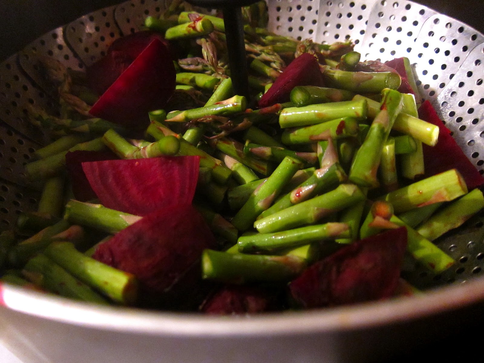 Migrant Kitchen: Pink Pesto Pasta with Beets, Asparagus, and Goat Cheese