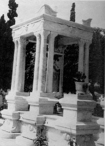 [Pequeno%20templo%20S.jpg]