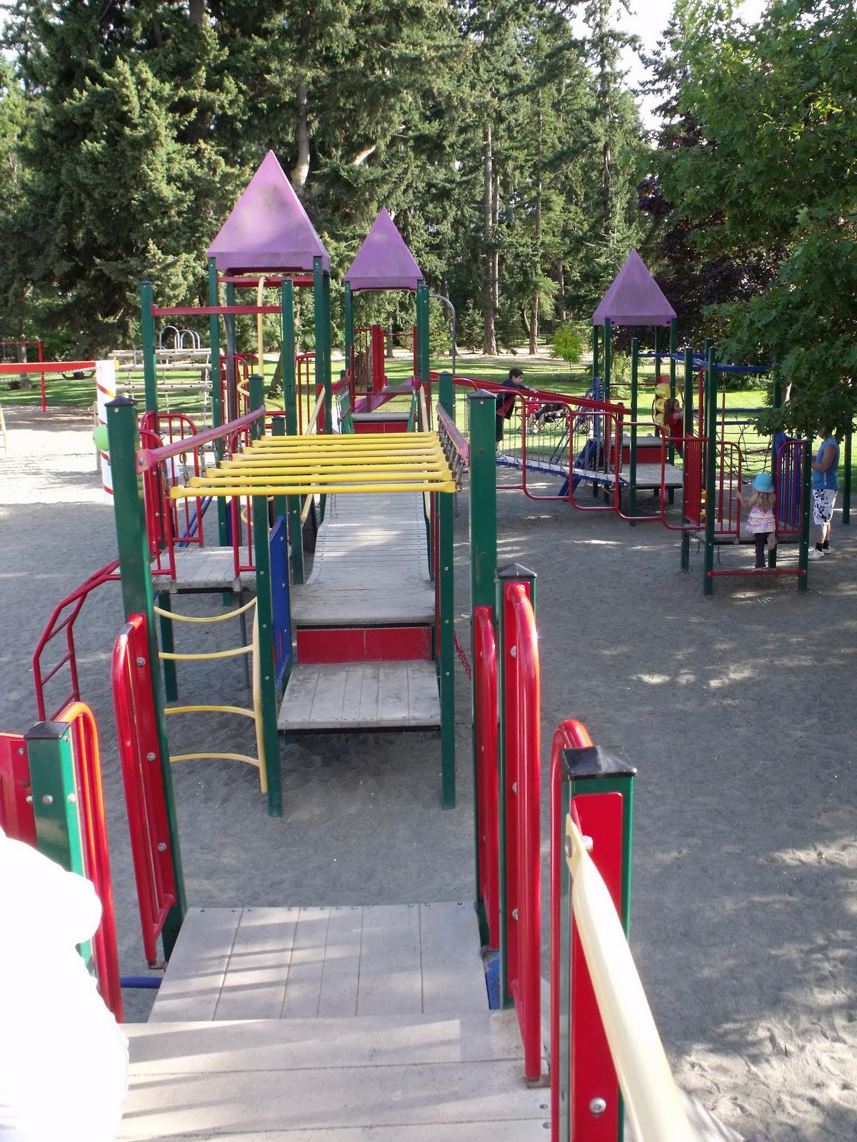 swings and roundabouts Victoria Community Park