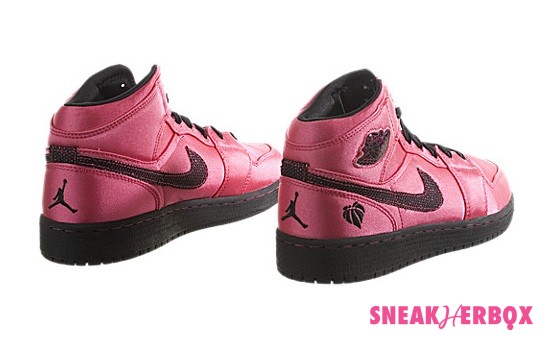 Melo m7 beedee presents sneakHerbox- Your 1st Choice for Female Sneaker News