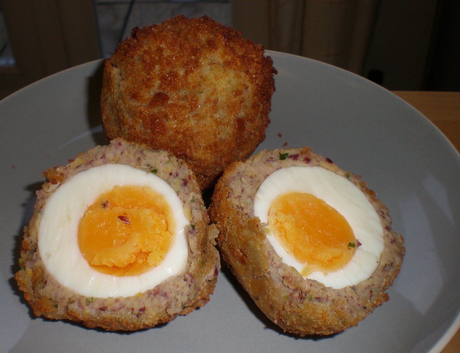 Veggie Nosh: Vegetarian Scotch Eggs