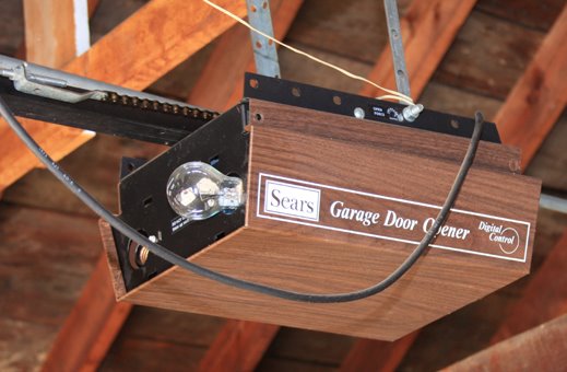 [OldOpener+041209.JPG]