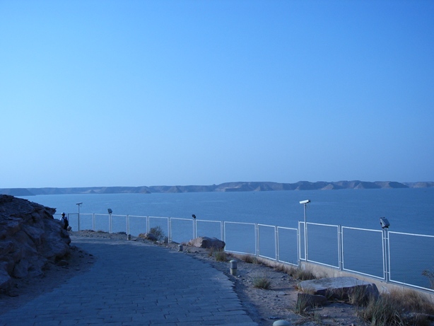[Day5-0709_0042a.jpg]