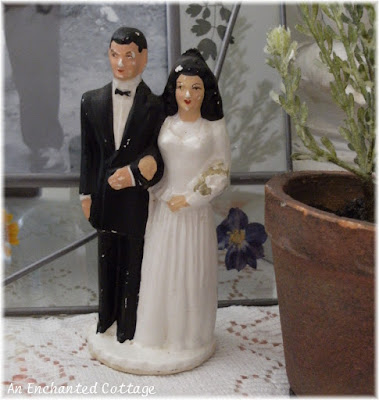 When I happened across this vintage bride groom wedding cake topper last 