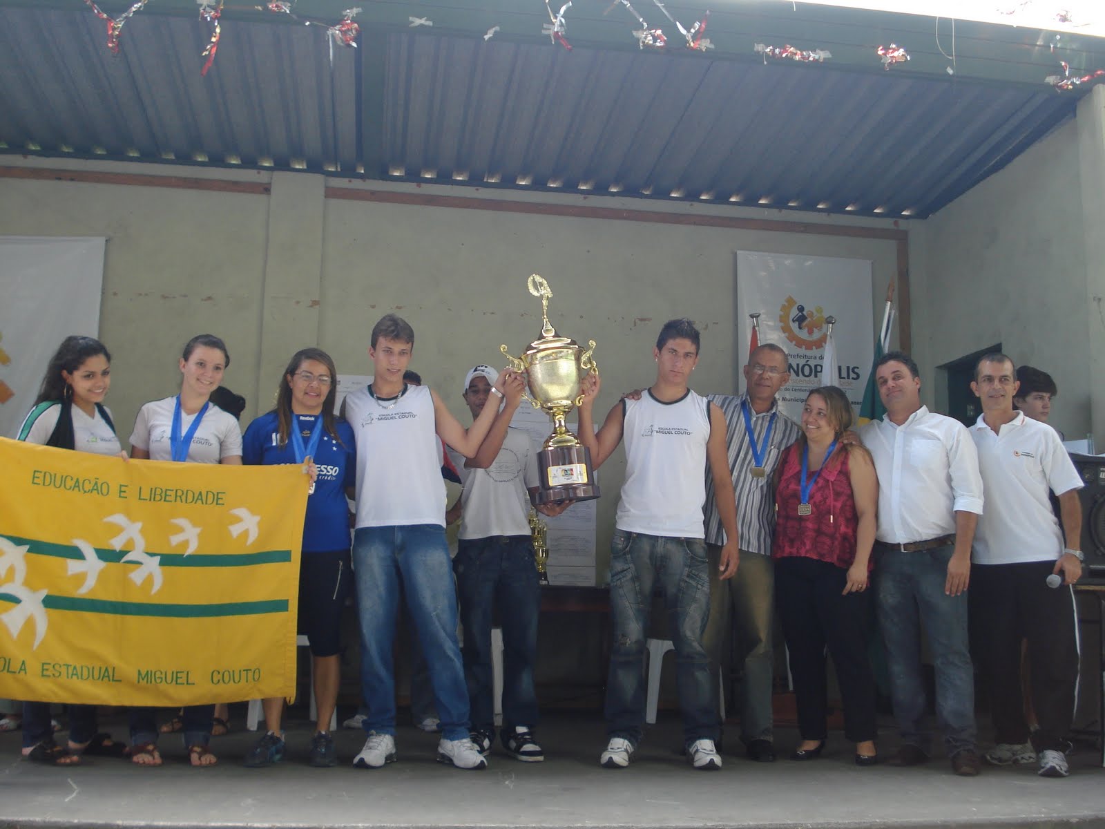 Diário Luciano Eurides: E.E. Manoel Corrêa Filho é campeã do JED 2010