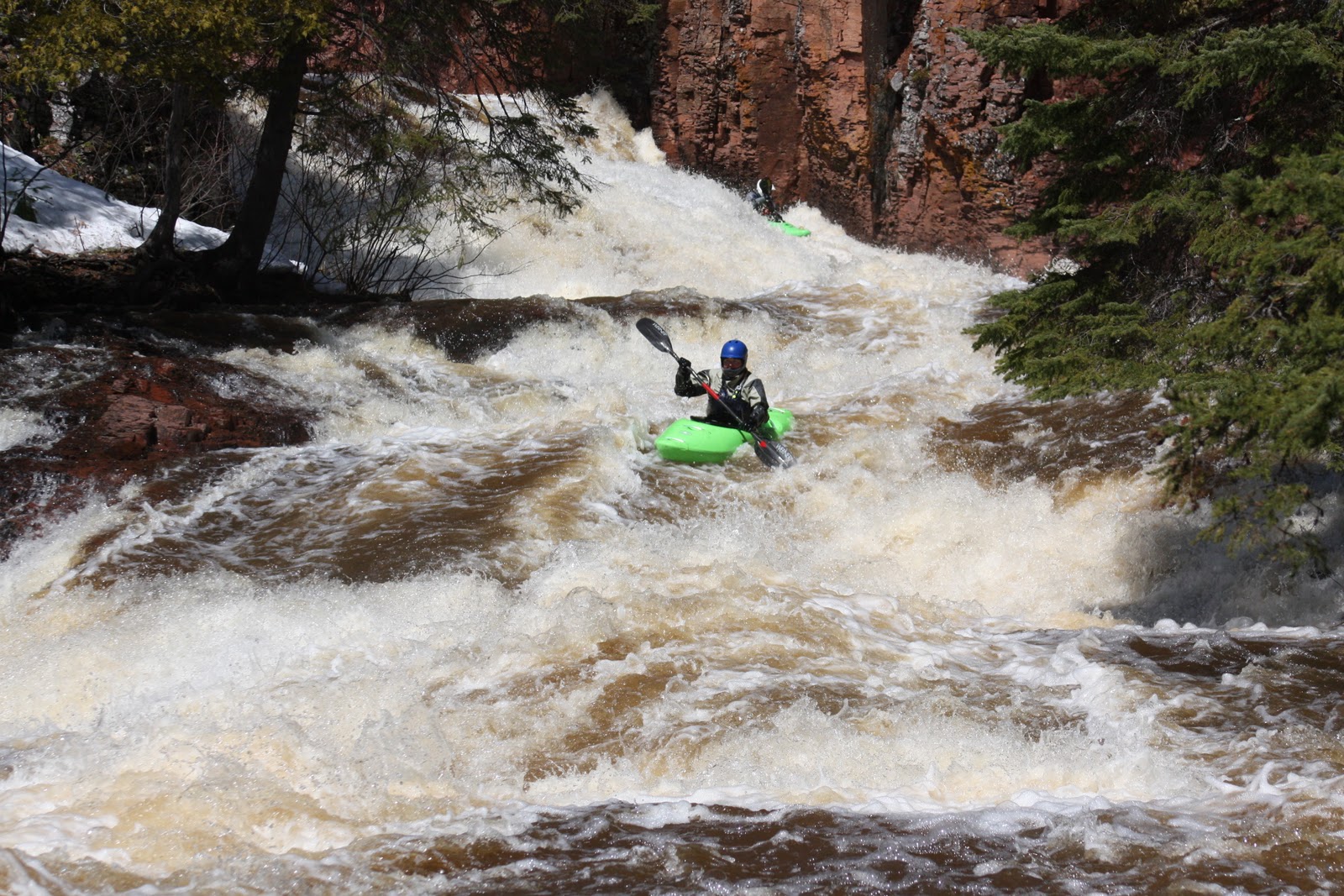 Fun With Rocks Whitewater Kayaking