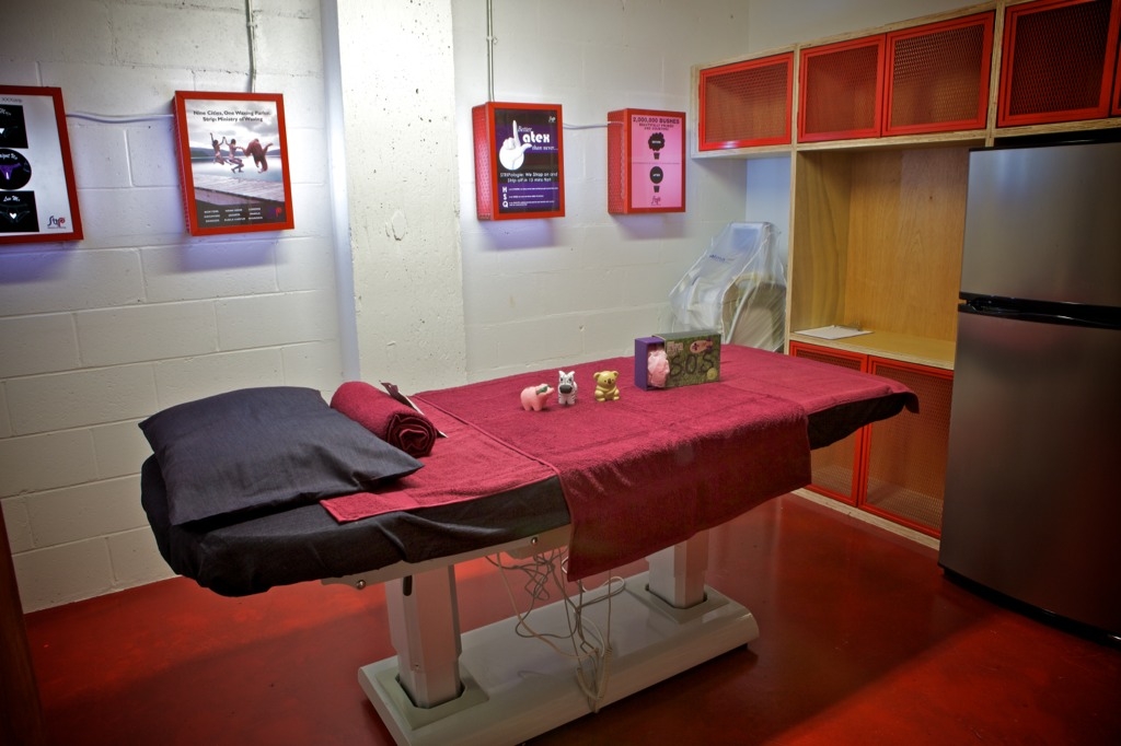 Beautifile Review Strip Ministry of Waxing, NYC Location