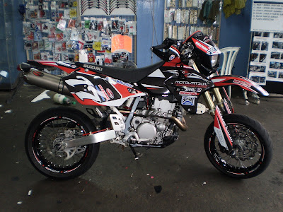 DRZ400SM 2007 for sale