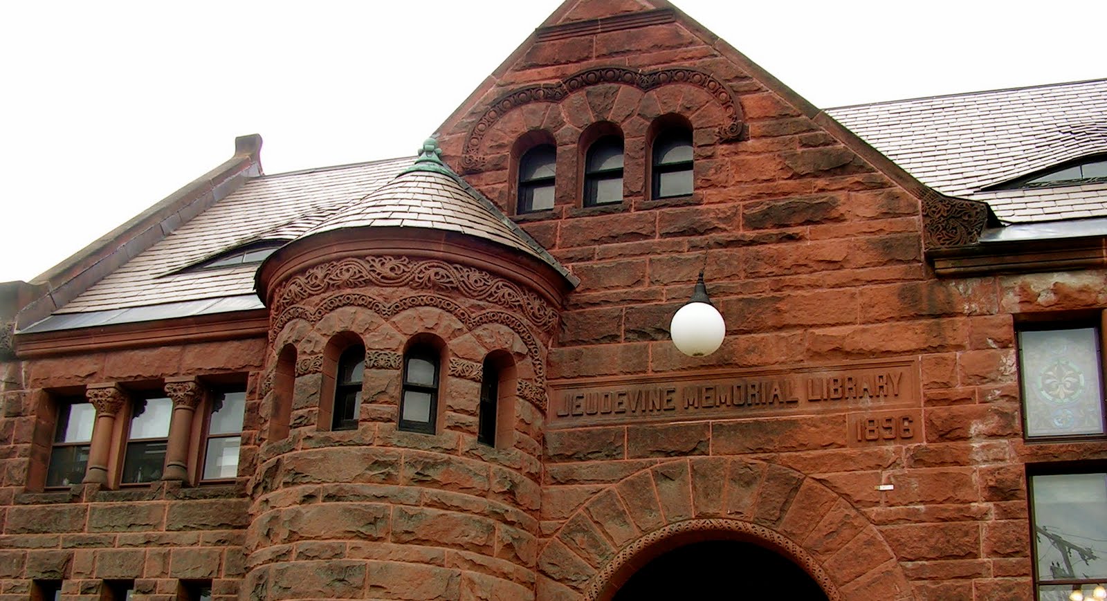 Library Space Traveler Jeudevine Memorial Library in Hardwick, Vermont