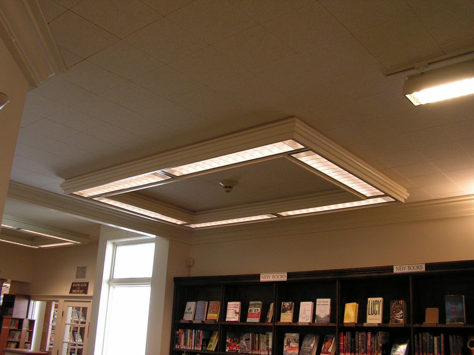 Library Space Traveler: Stowe Free Library in Stowe, Vermont
