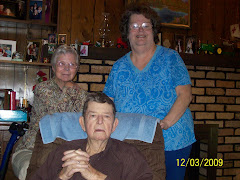 Glen, Helen and Linda Niemeir
