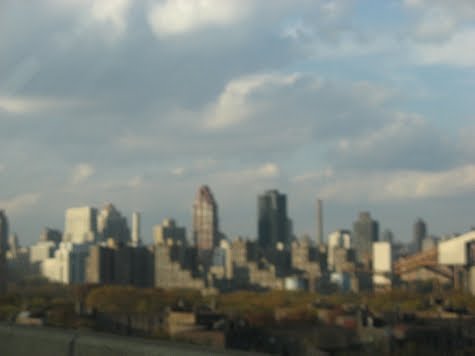 [tn_26+city+blur.jpg]