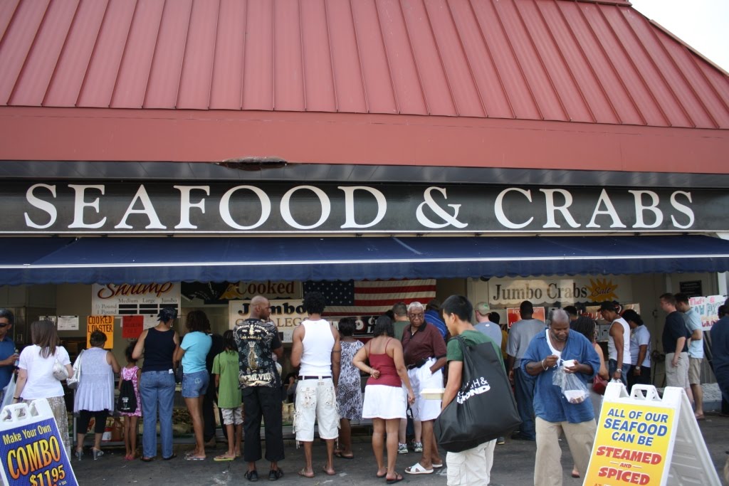 Mango & Tomato Maine Avenue Fish Market in DC