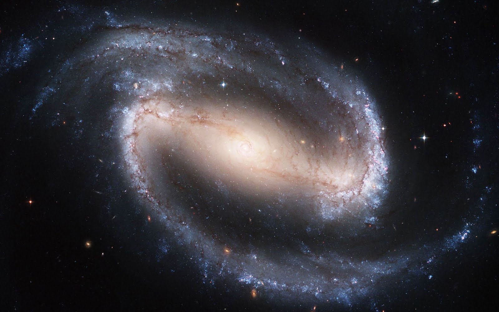 [NASA_-_Spiral_Galaxy_NGC_1300.jpg]