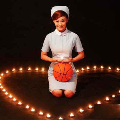 TOP MODEL BIKINI POSE: Beautiful Nurses Pray for the Patient