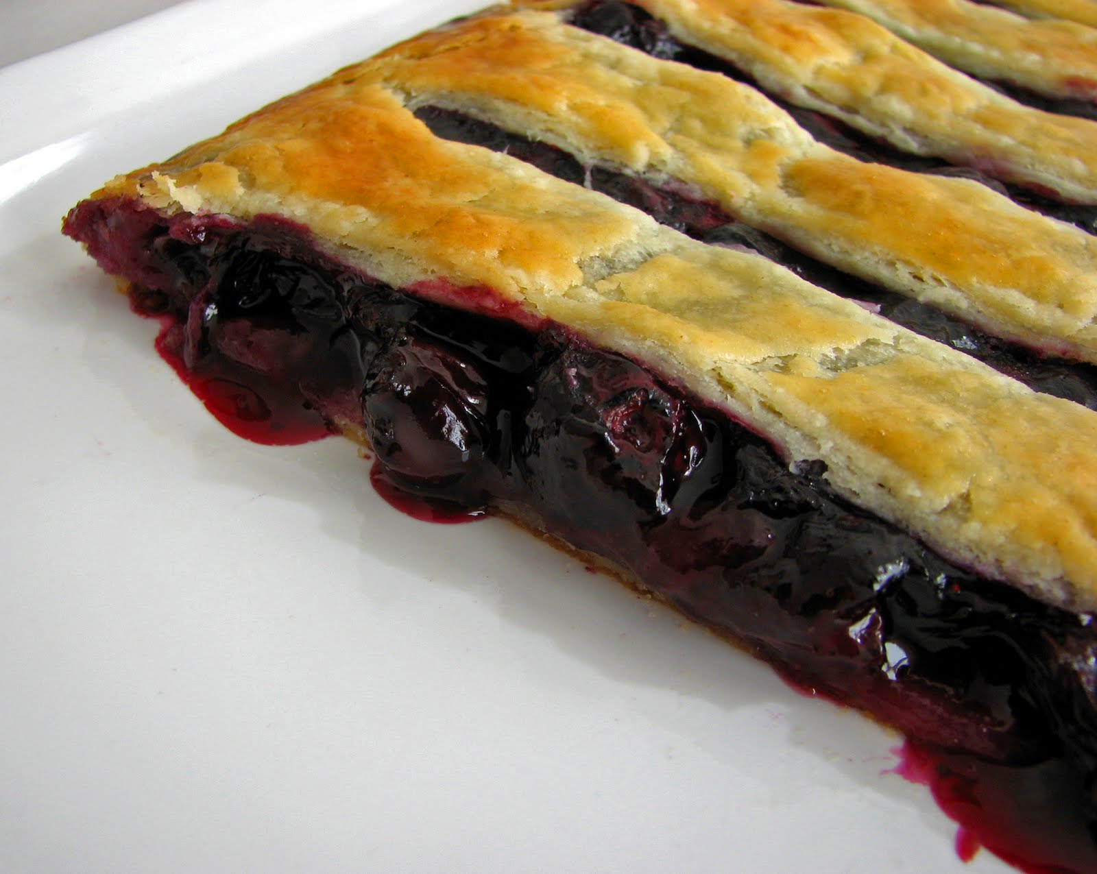 pastry studio Blueberry Jalousie