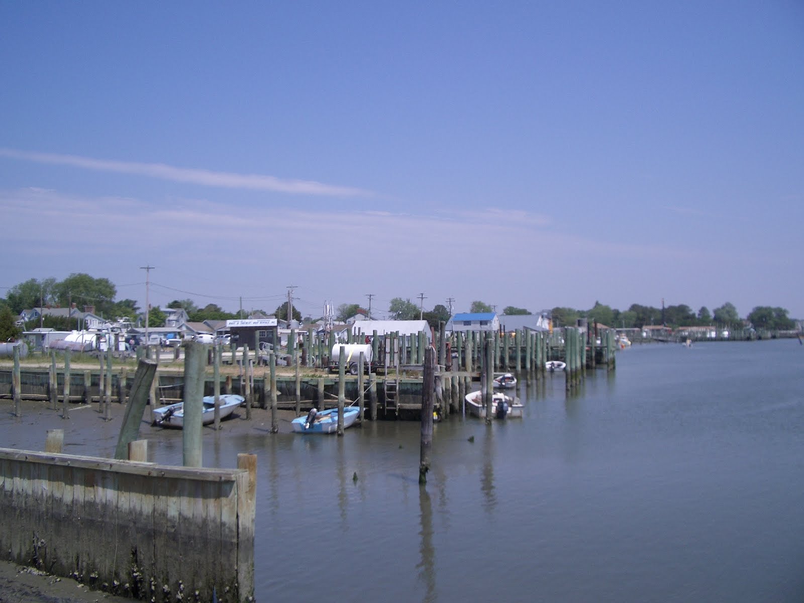 Litenup Down East Wachapreague, Flounder Capital of the World