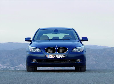 BMW-5-Series-2009_Image-010-800.jpg