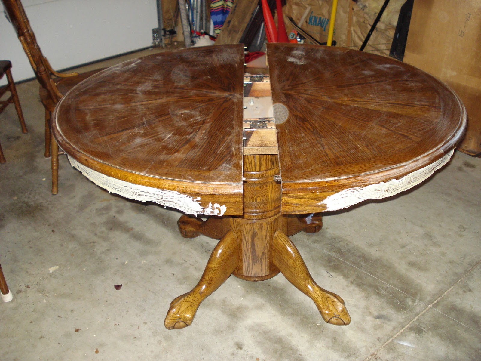 Thrifty Decorating Craig's List Find Refinishing an old ugly table