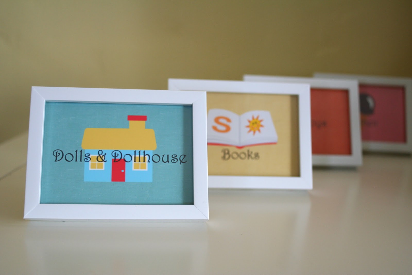 Little Page Turners Cleaning with Kids Clean Up Mini Chore Frames