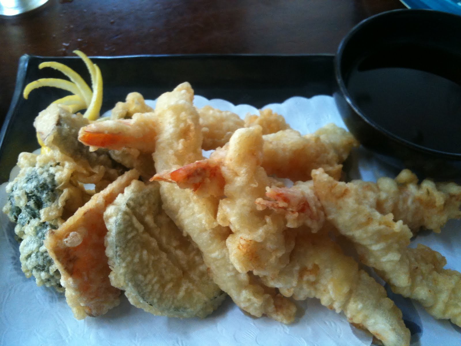 Steve Eats NYC Shrimp, Chicken And Vegetable Tempura At Haru