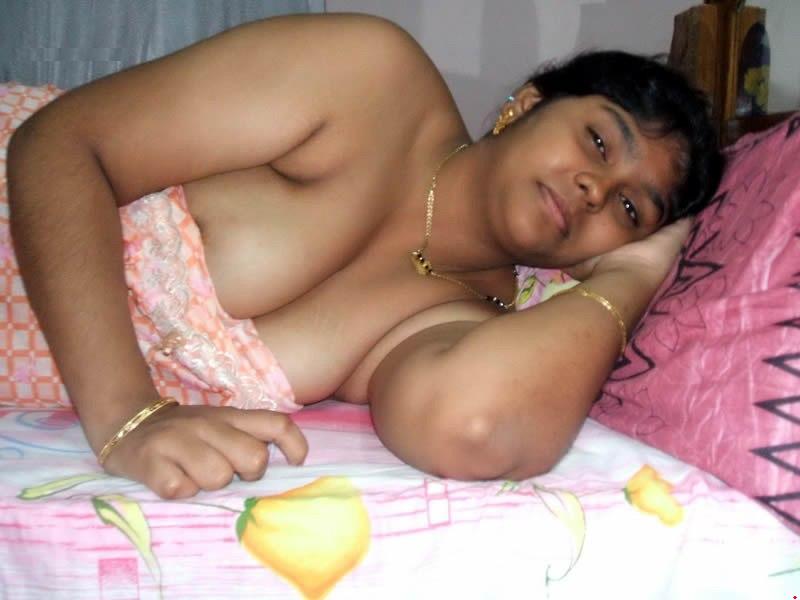 Hot Indian Aunties Boobs Boomed