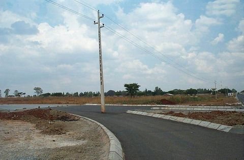 [poste_estrada_portugal_porreiro.bmp]