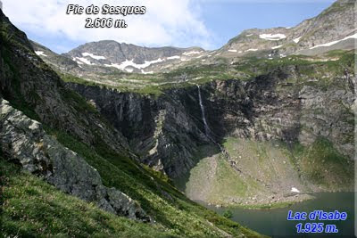 Pic de Sesques, abajo queda el Lac d'Isabe