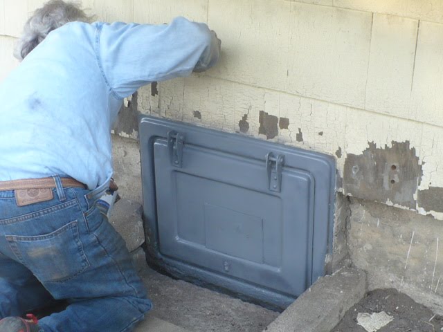 Gear Acres Coal Chute Door Primed Red Sink